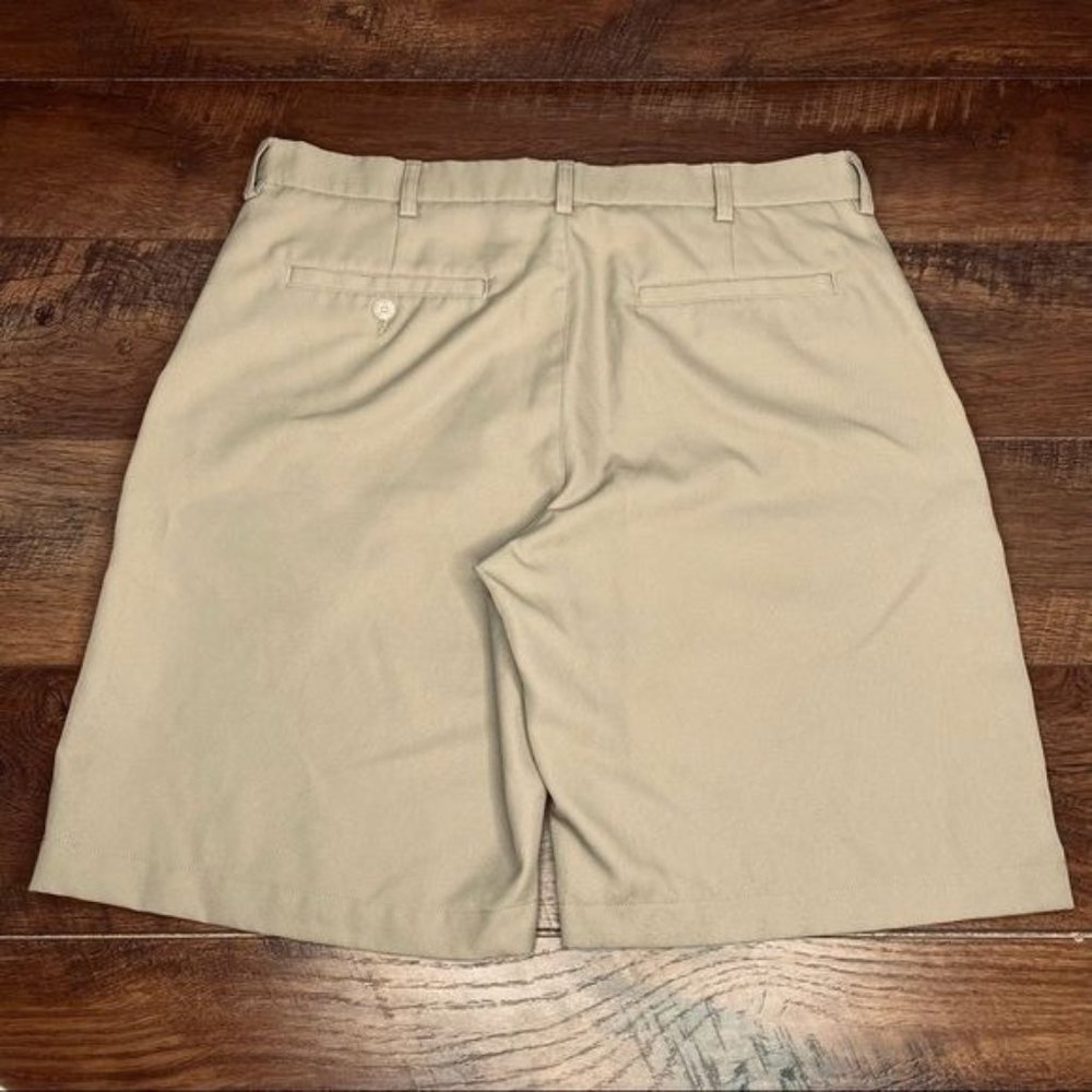 Ben Hogan Flat Front Performance Shorts- Size 34 - Picture 2 of 7